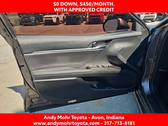 Used 2024 Toyota Camry XLE FWD image 11
