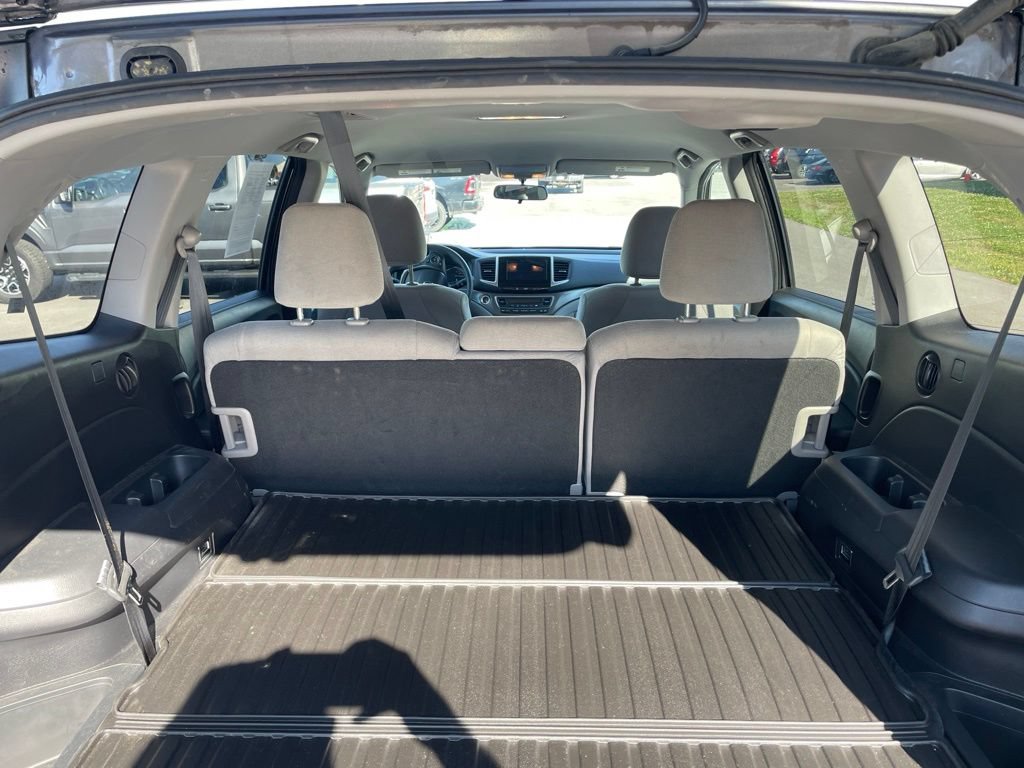 Used 2018 Honda Pilot EX image 15