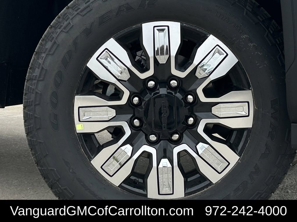 New 2026 GMC Sierra 2500 Denali w/ Denali Reserve Package image 11