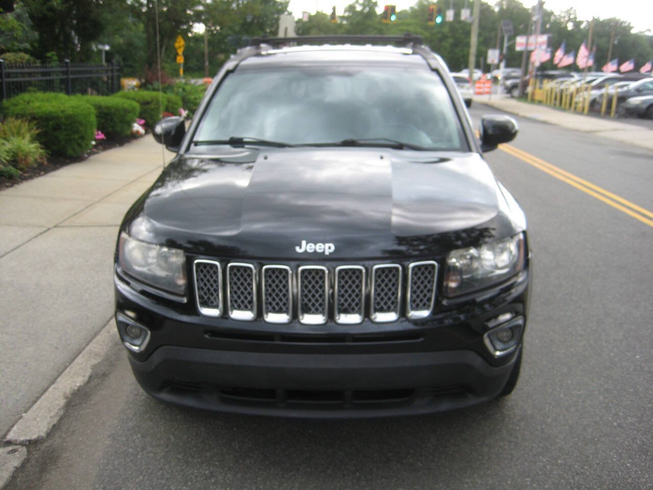 Used 2015 Jeep Compass High Altitude AWD/4WD image 2