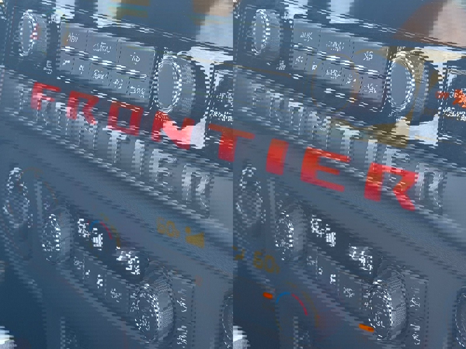 New 2026 Nissan Frontier PRO-4X w/ Pro-4x Convenience Package image 16