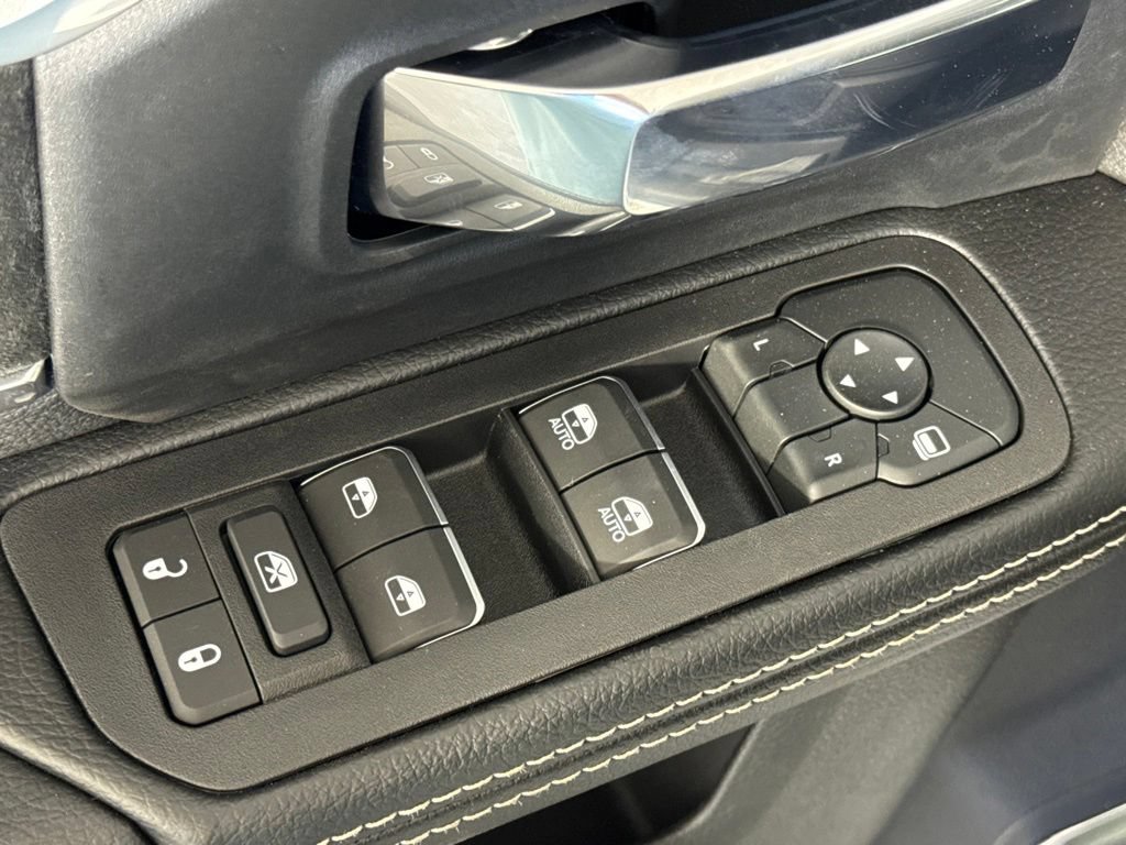 New 2027 RAM 5500 Tradesman AWD/4WD image 30