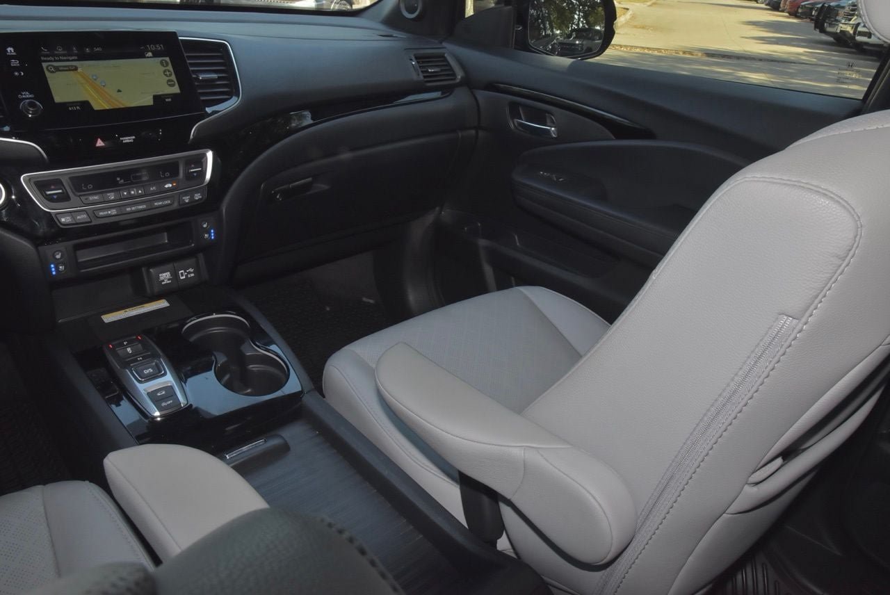 Used 2021 Honda Passport Elite image 17