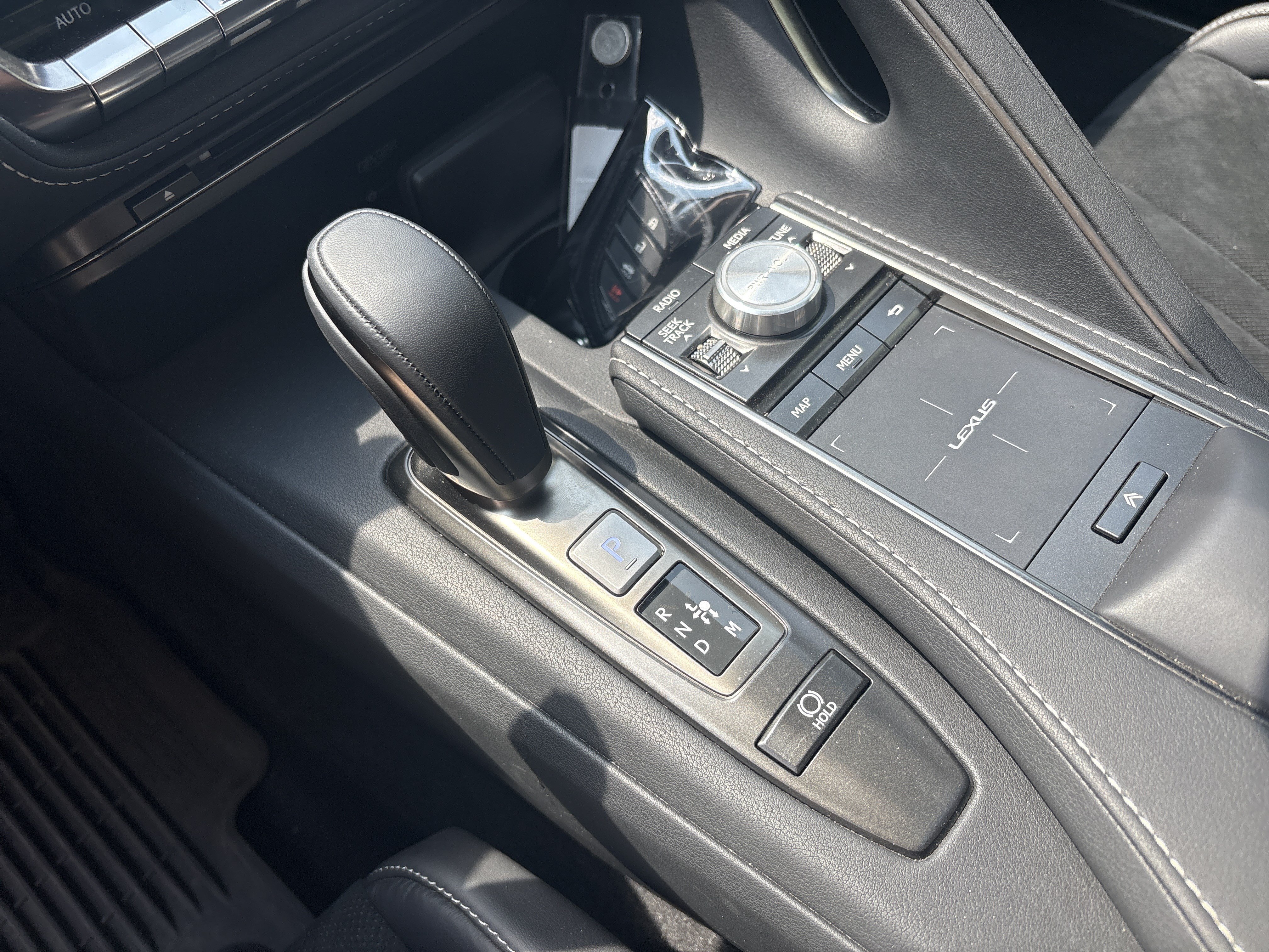 Certified 2022 Lexus LC 500 Coupe w/ Sport Package RWD image 26