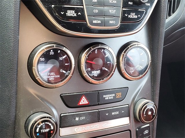 Used 2013 Hyundai Genesis 2.0T image 28