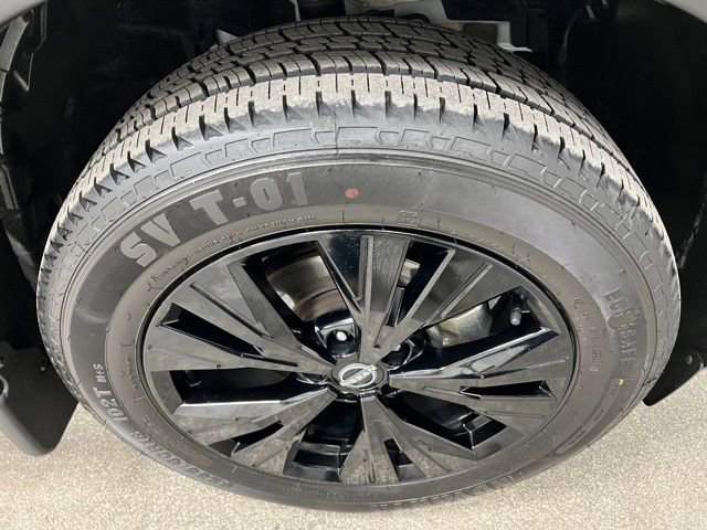 Used 2023 Nissan Rogue SV w/ SV Premium B Package AWD/4WD image 16