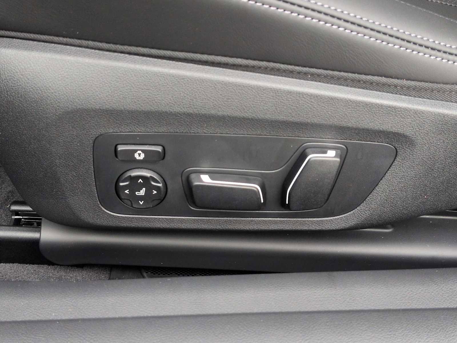 New 2026 BMW M4 xDrive Competition image 17