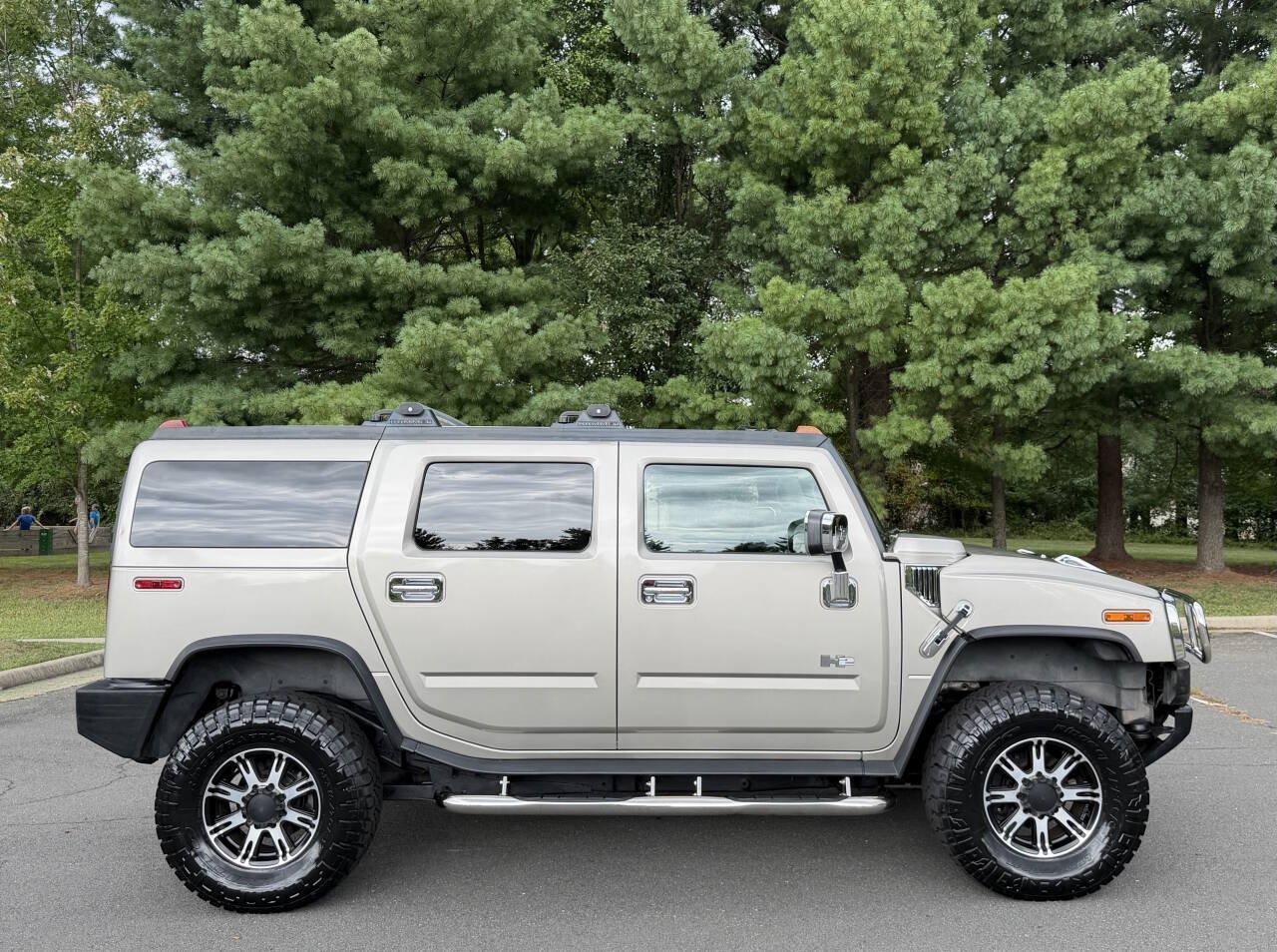 Used 2003 HUMMER H2 w/ Preferred Equipment Group AWD/4WD image 6