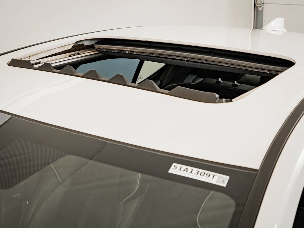 Certified 2018 Acura TLX V6 w/ Technology & A-SPEC Pkg image 14