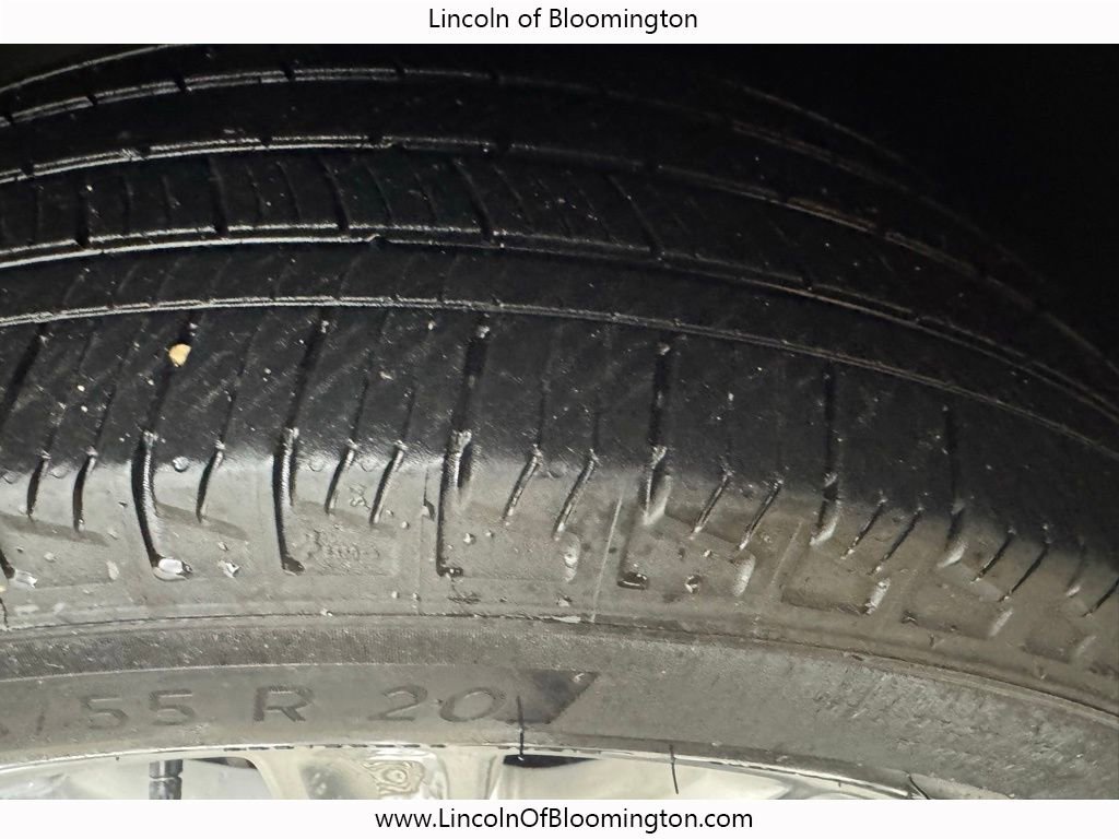 Used 2023 Ford Explorer Limited w/ Equipment Group 301A image 16