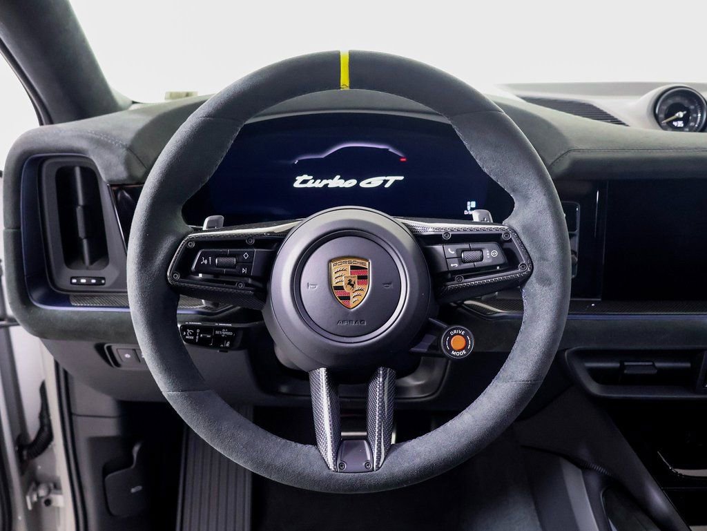 New 2026 Porsche Cayenne Turbo GT image 5