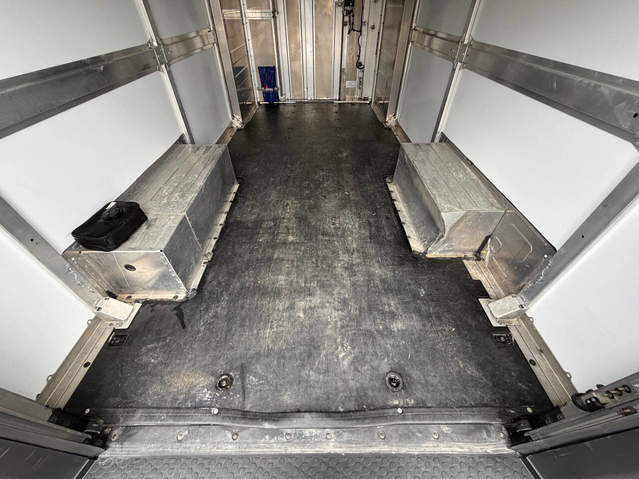 Used 2025 Chevrolet Brightdrop 600 image 19