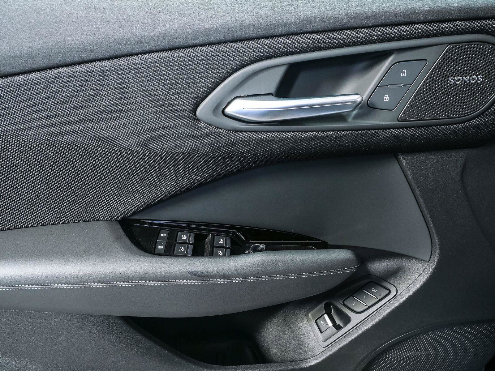 New 2026 Audi Q3 quattro 2.0T AWD/4WD image 6