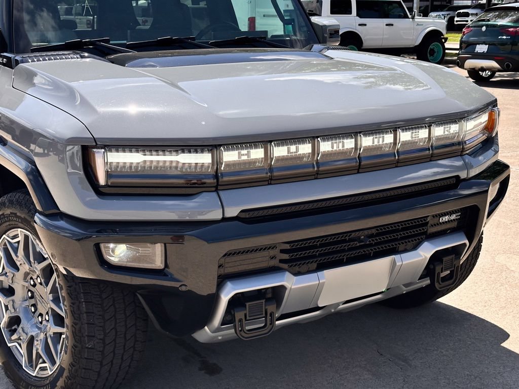 Used 2025 GMC Hummer EV 3X AWD/4WD image 2