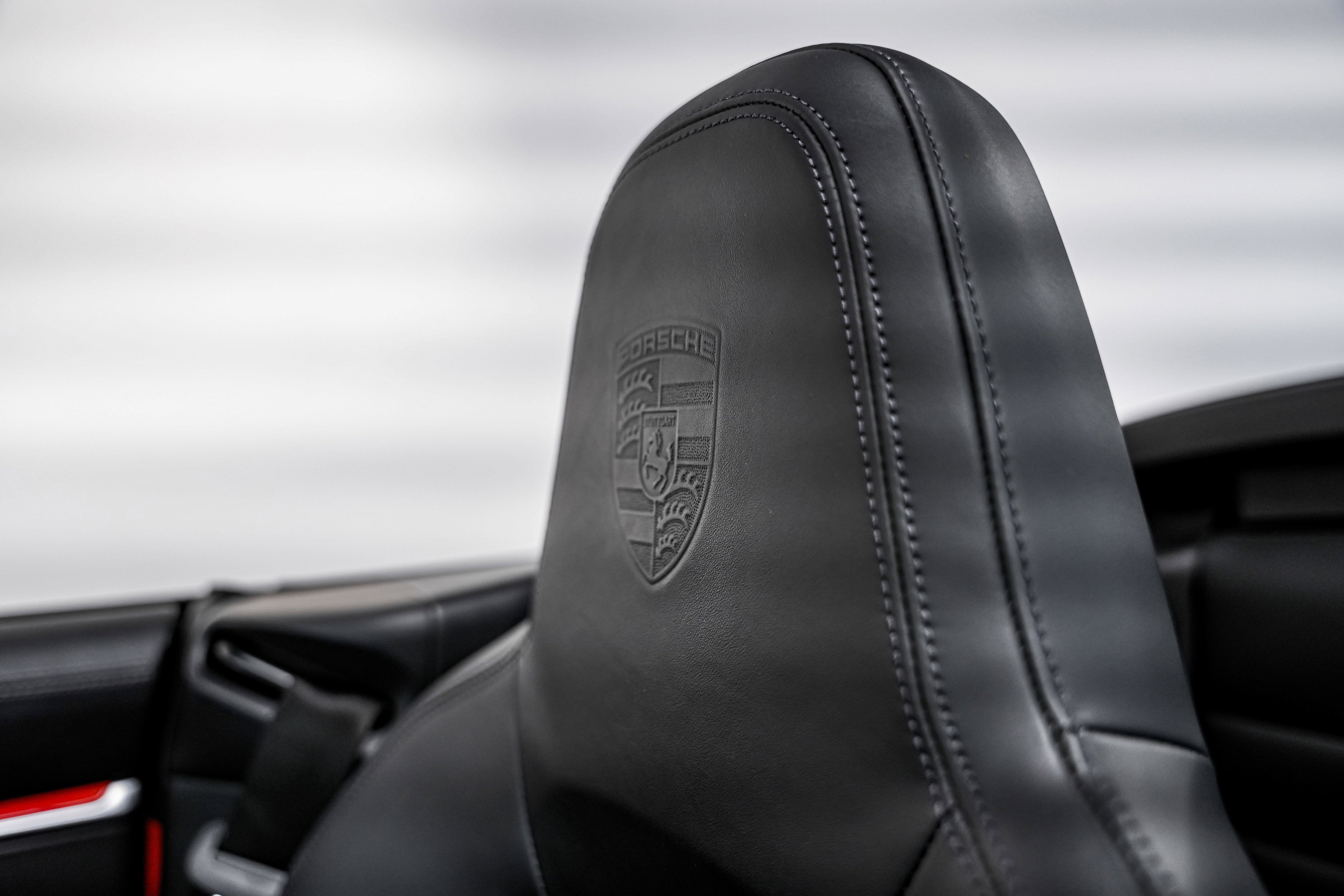 Used 2022 Porsche 911 Carrera image 23