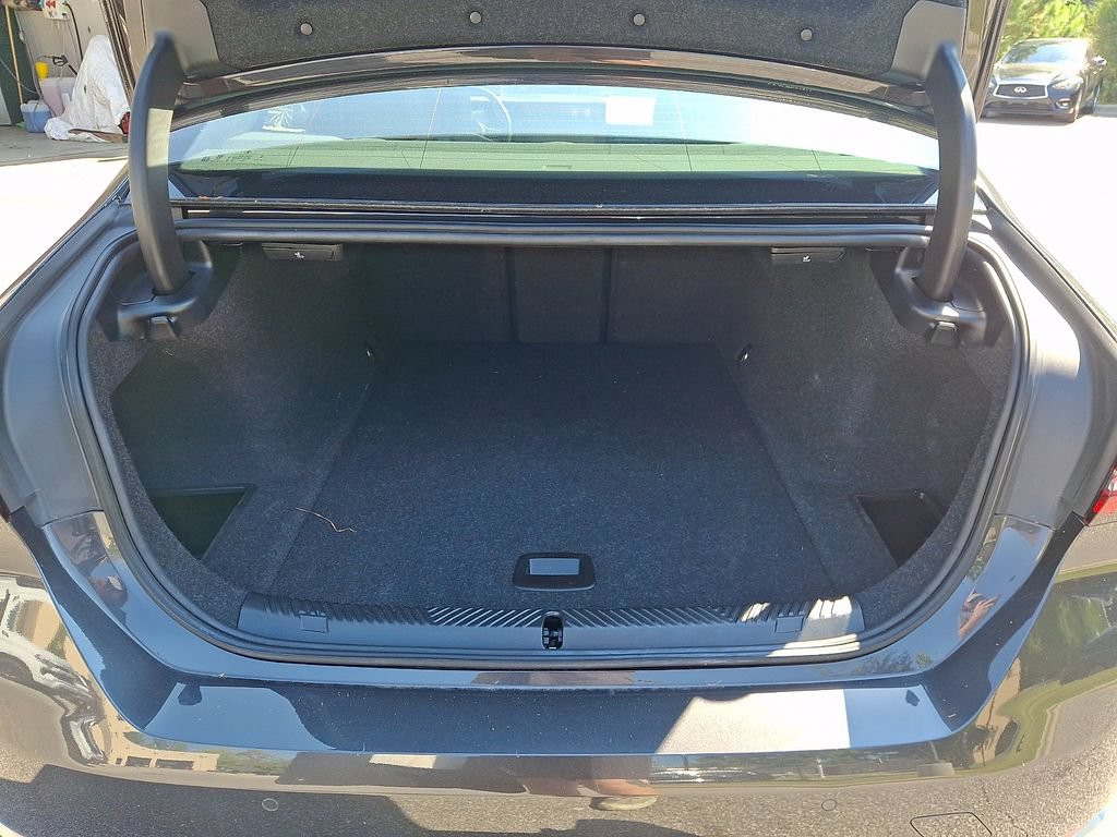 Used 2025 BMW i5 eDrive40i RWD image 30