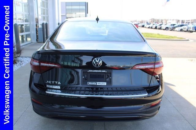 Used 2024 Volkswagen Jetta Sport image 7