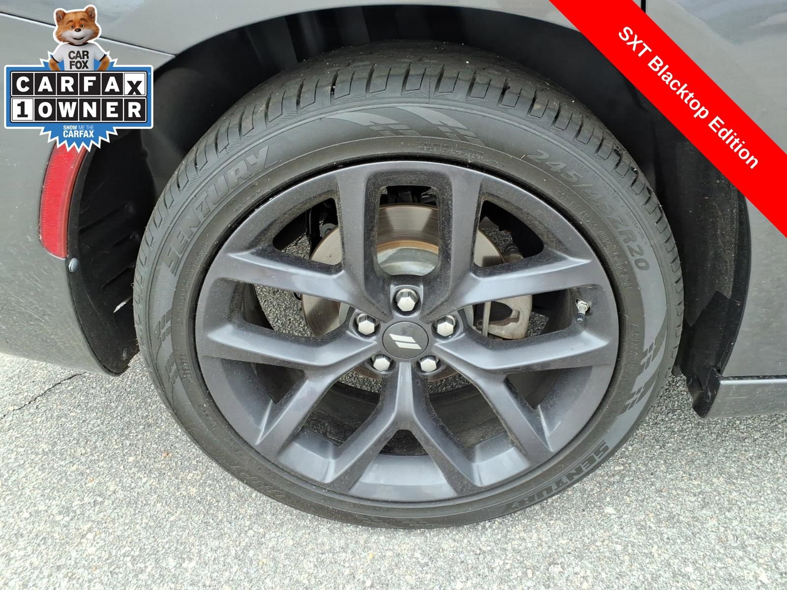 Used 2023 Dodge Charger SXT w/ Blacktop Package RWD image 10