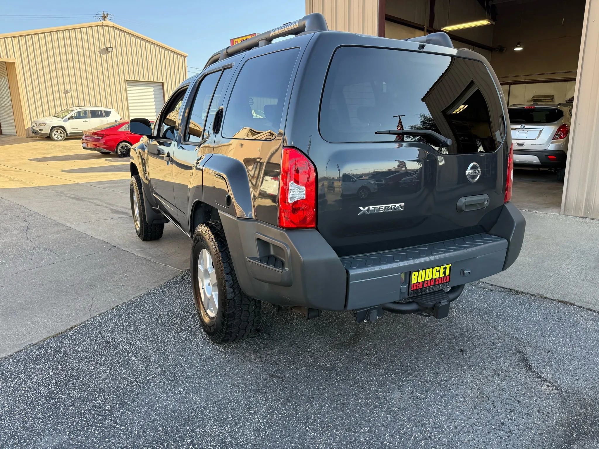 Used 2008 Nissan Xterra S w/ Tow Pkg image 7