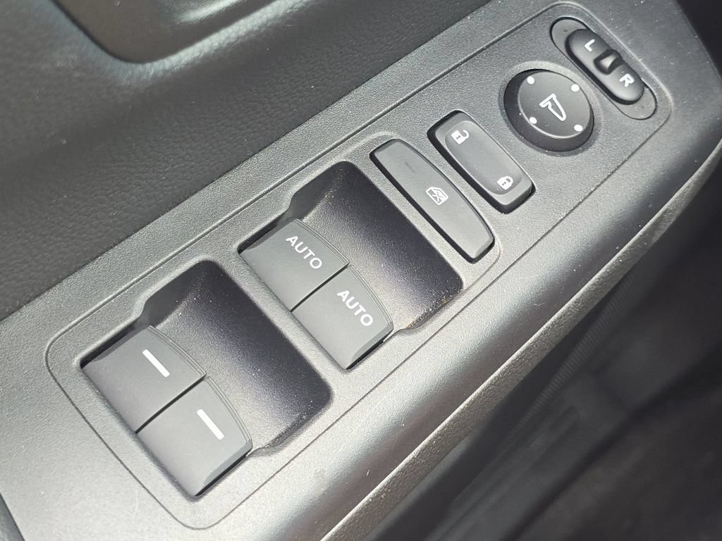 Used 2024 Honda CR-V EX image 24