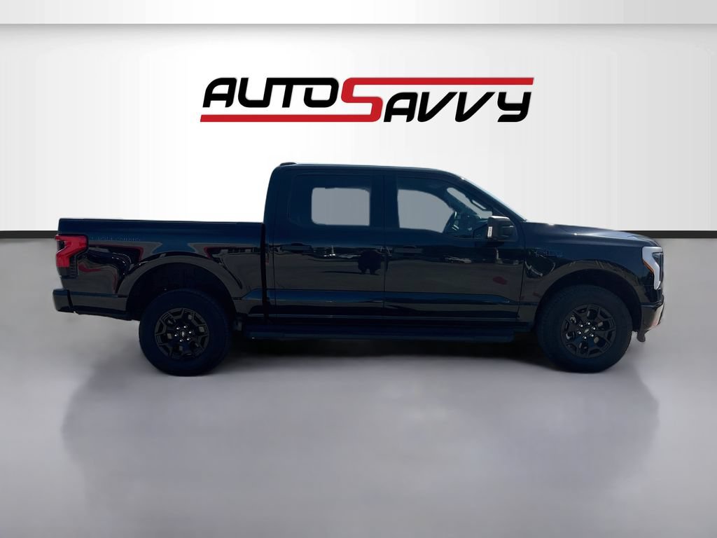 Used 2025 Ford F150 Lightning XLT AWD/4WD image 8