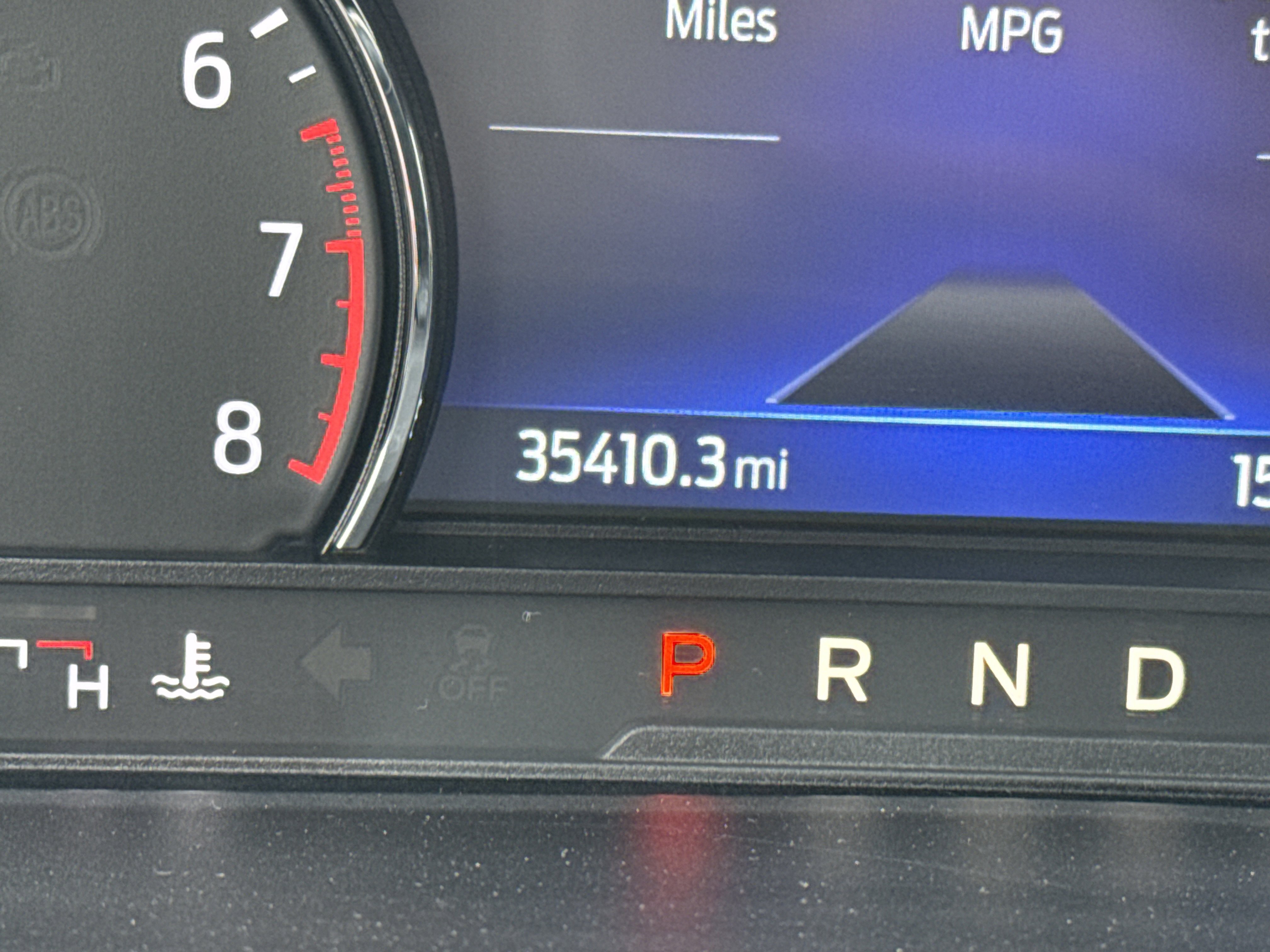 Used 2022 Ford Explorer XLT w/ Equipment Group 202A image 21