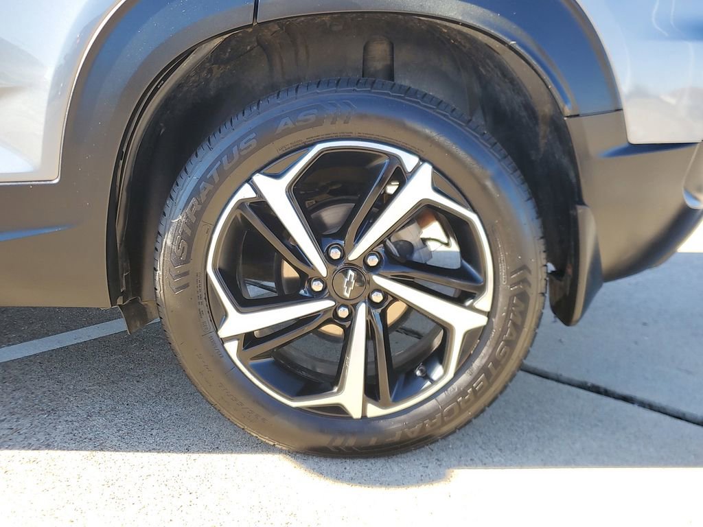 Used 2023 Chevrolet TrailBlazer RS w/ Convenience Package image 8