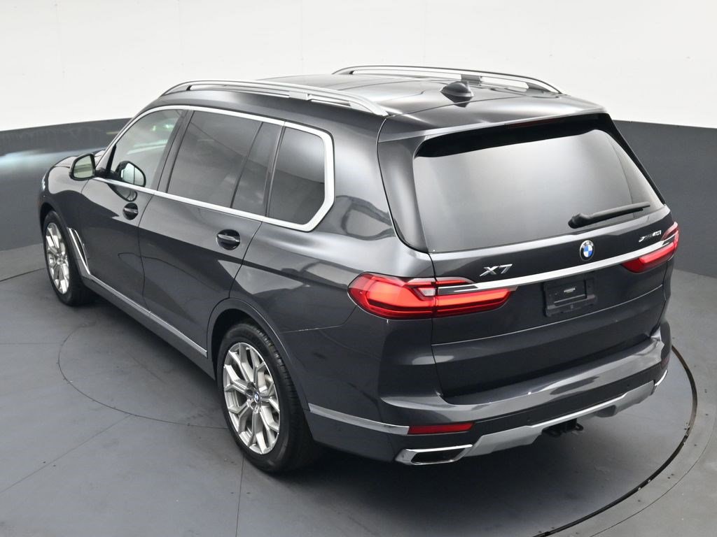 Used 2022 BMW X7 xDrive40i w/ Executive Package AWD/4WD image 28
