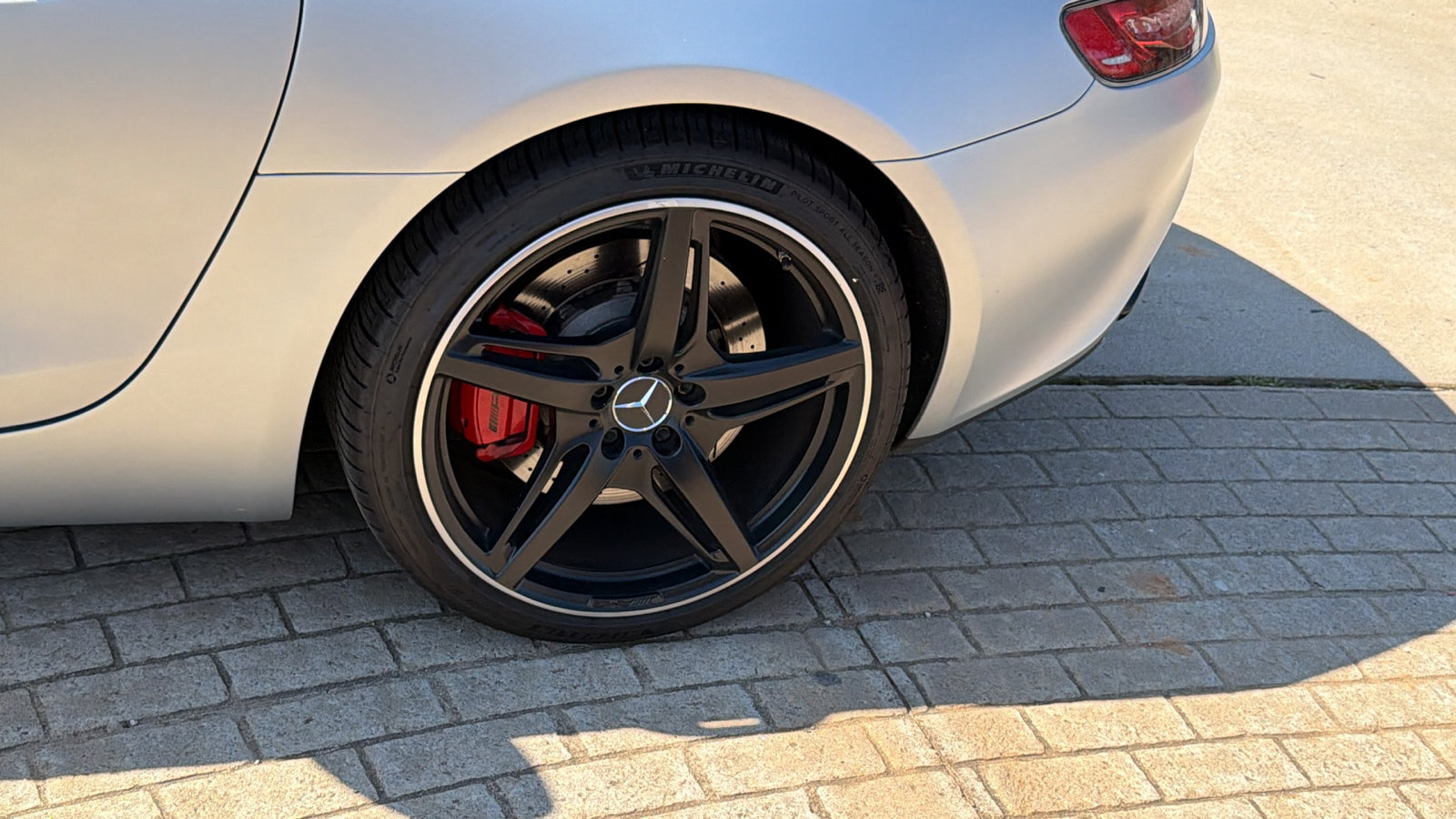 Used 2016 Mercedes-Benz AMG GT S image 12