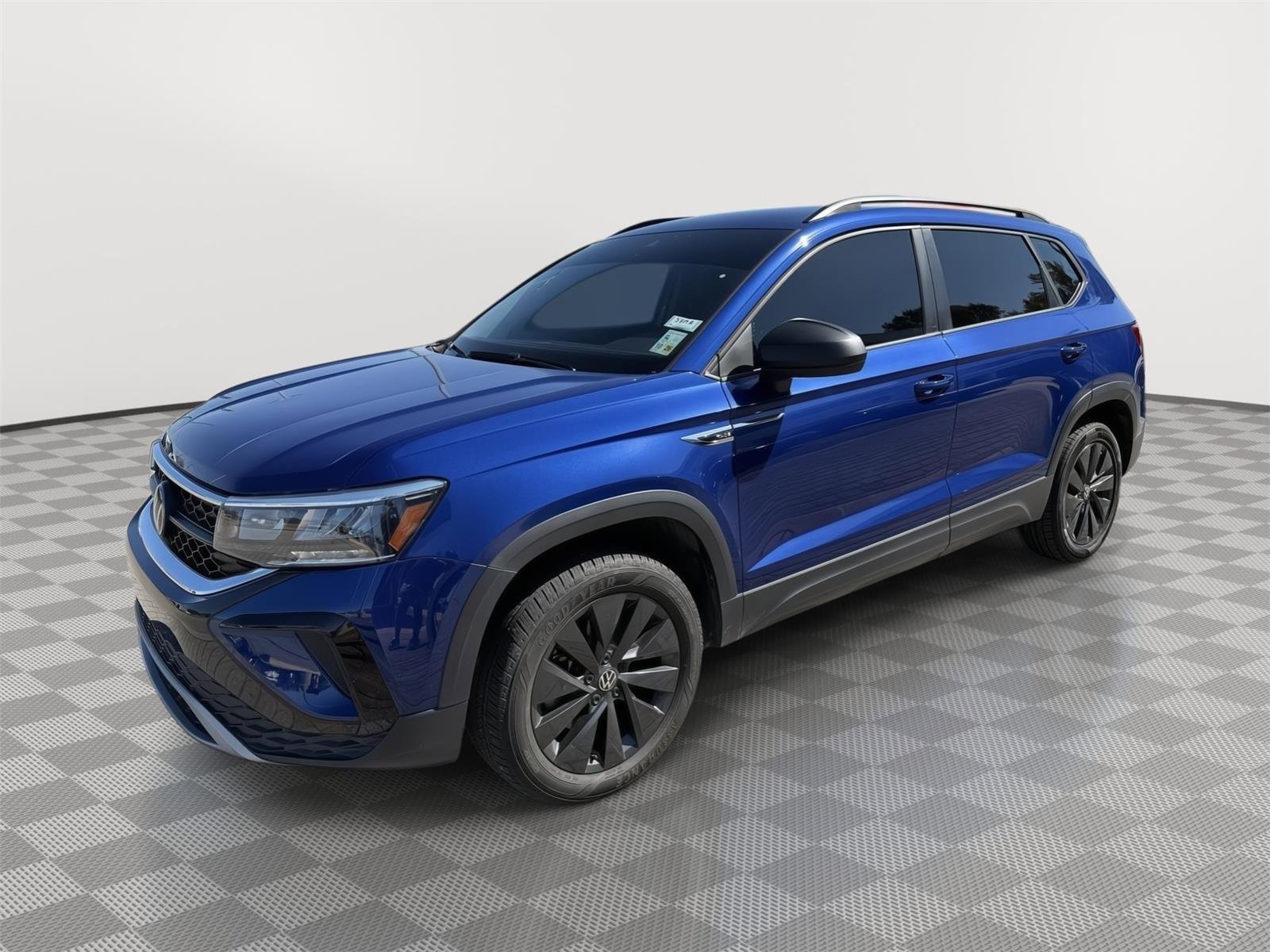 Used 2024 Volkswagen Taos S w/ MDO Package