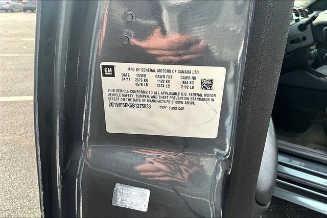 Used 2011 Chevrolet Impala LS FWD image 3