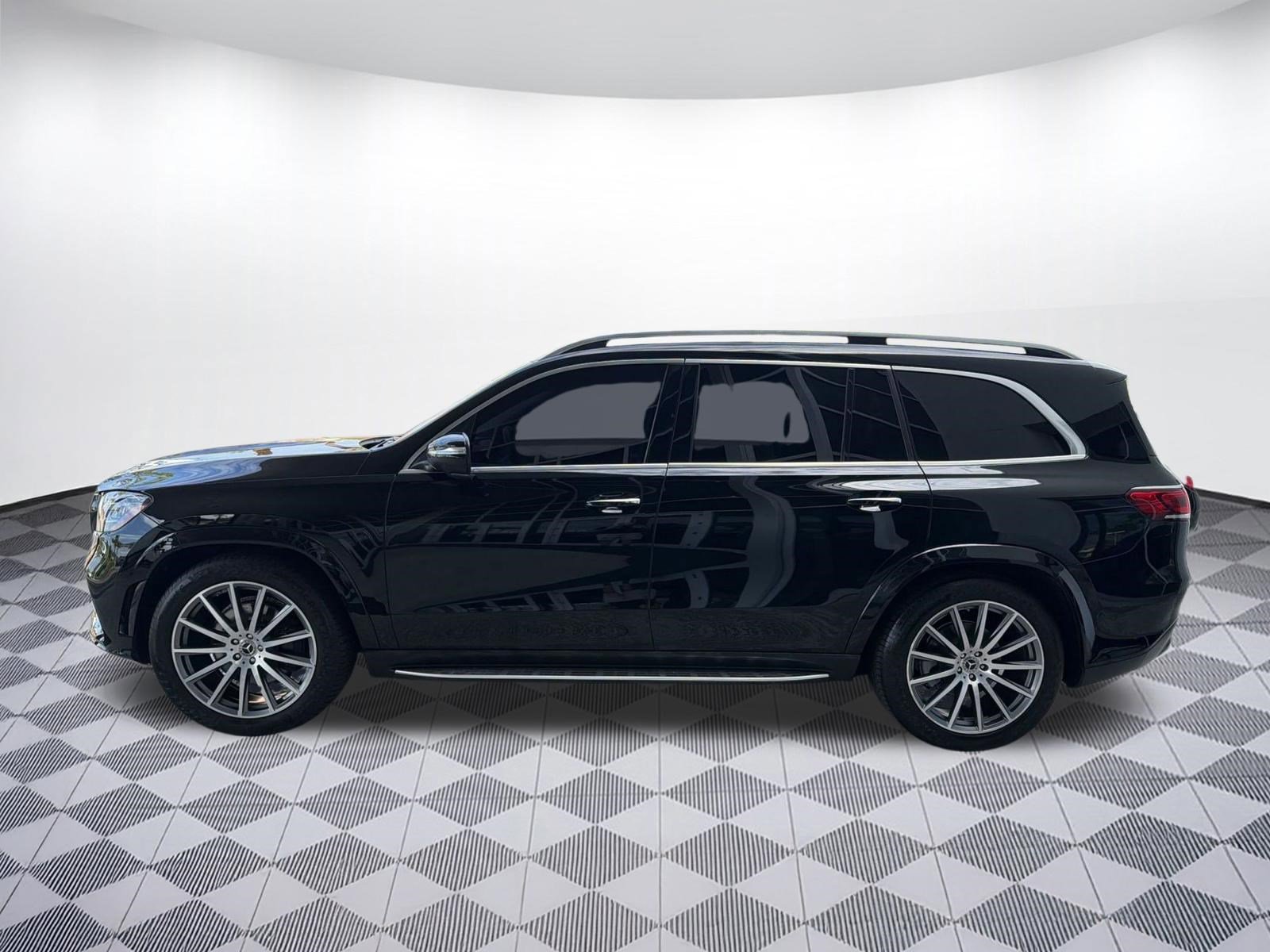 Certified 2020 Mercedes-Benz GLS 580 4MATIC image 2