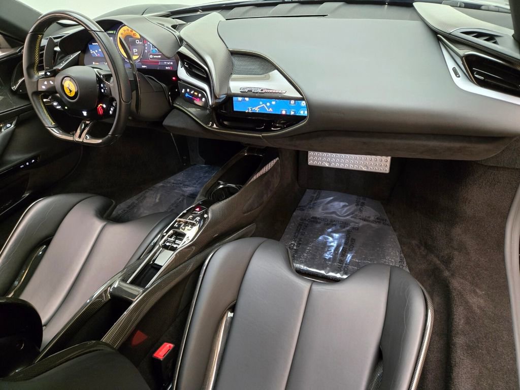 Used 2022 Ferrari SF90 Stradale image 24
