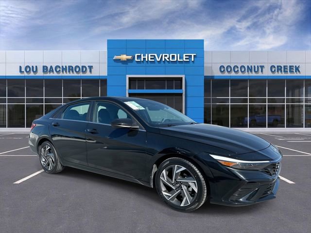 Used 2025 Hyundai Elantra SEL