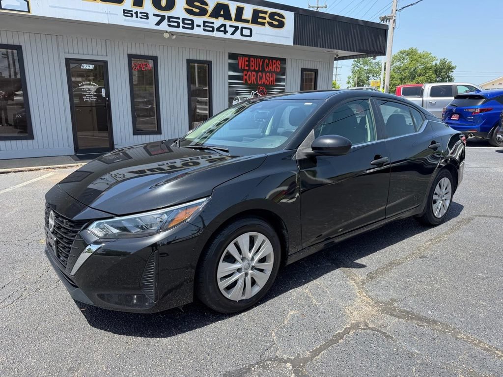 Used 2024 Nissan Sentra S FWD image 2