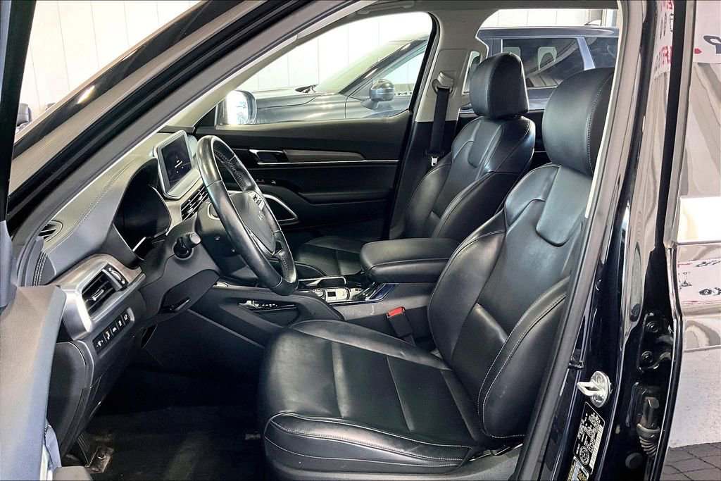 Used 2022 Kia Telluride EX image 3