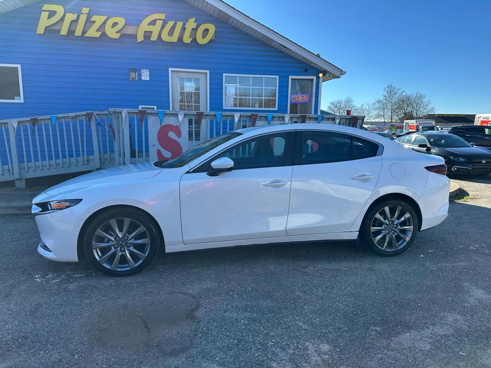 Used 2022 MAZDA MAZDA3 s image 3