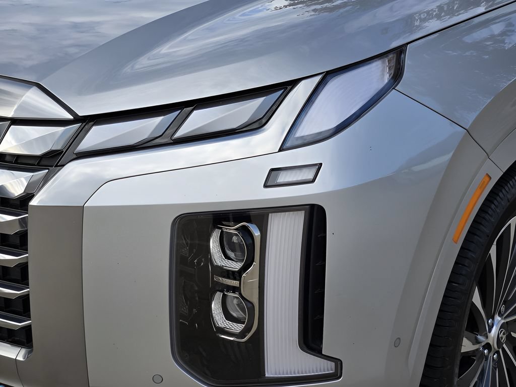 Used 2023 Hyundai Palisade Calligraphy FWD image 9