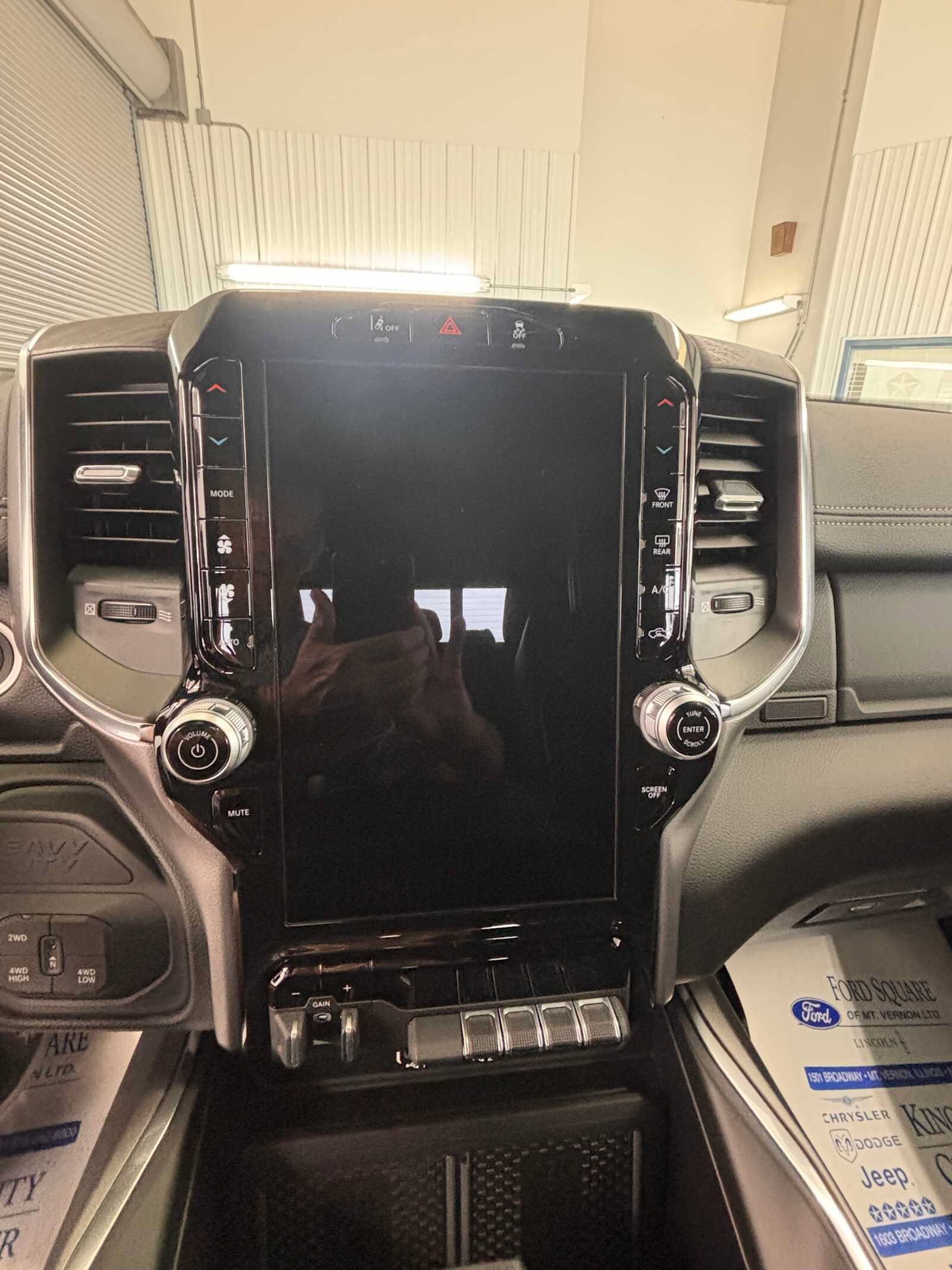 New 2026 RAM 2500 Laramie w/ Night Edition AWD/4WD image 25