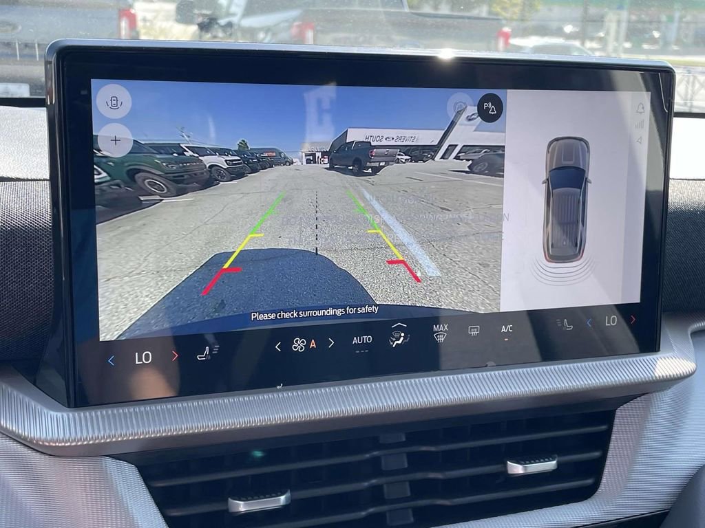 New 2025 Ford Explorer Active image 11