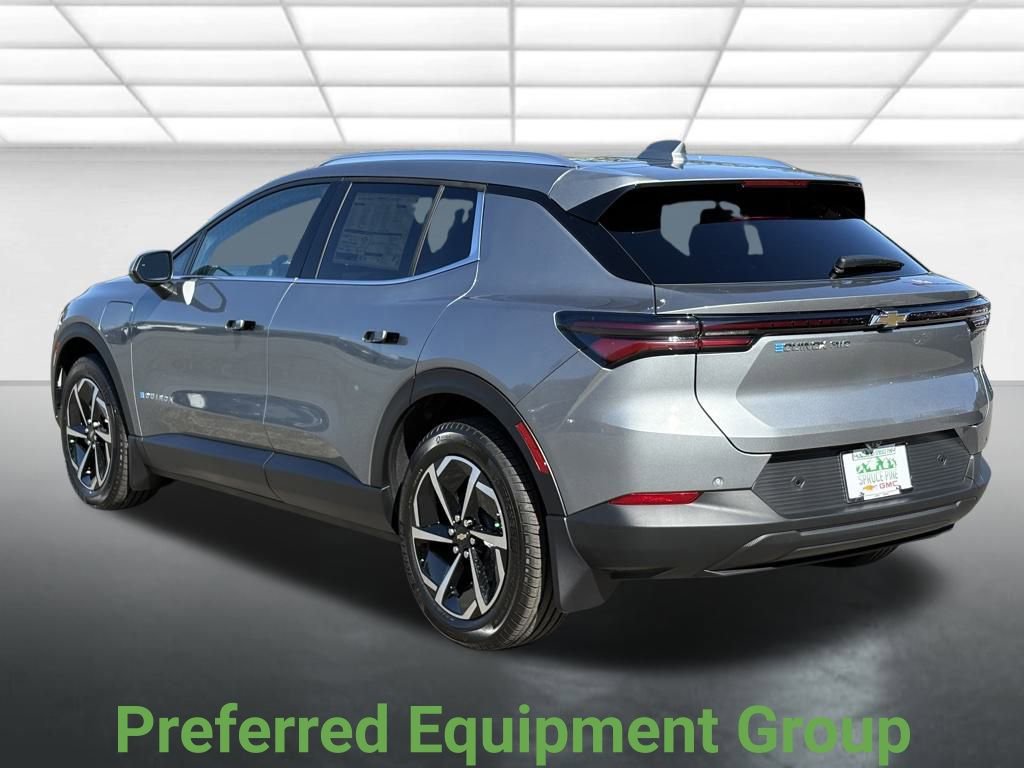 New 2026 Chevrolet Equinox EV LT image 19