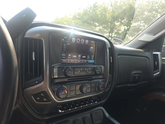 Used 2016 Chevrolet Silverado 2500 LTZ w/ Duramax Plus Package AWD/4WD image 10