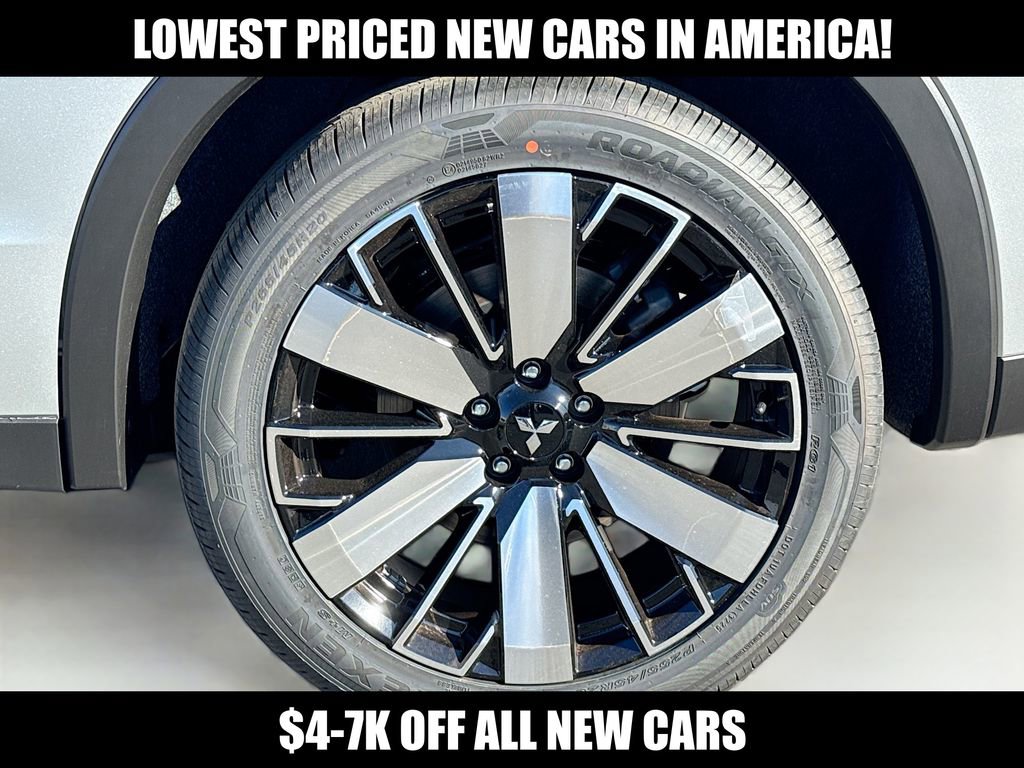 New 2026 Mitsubishi Outlander SE image 37