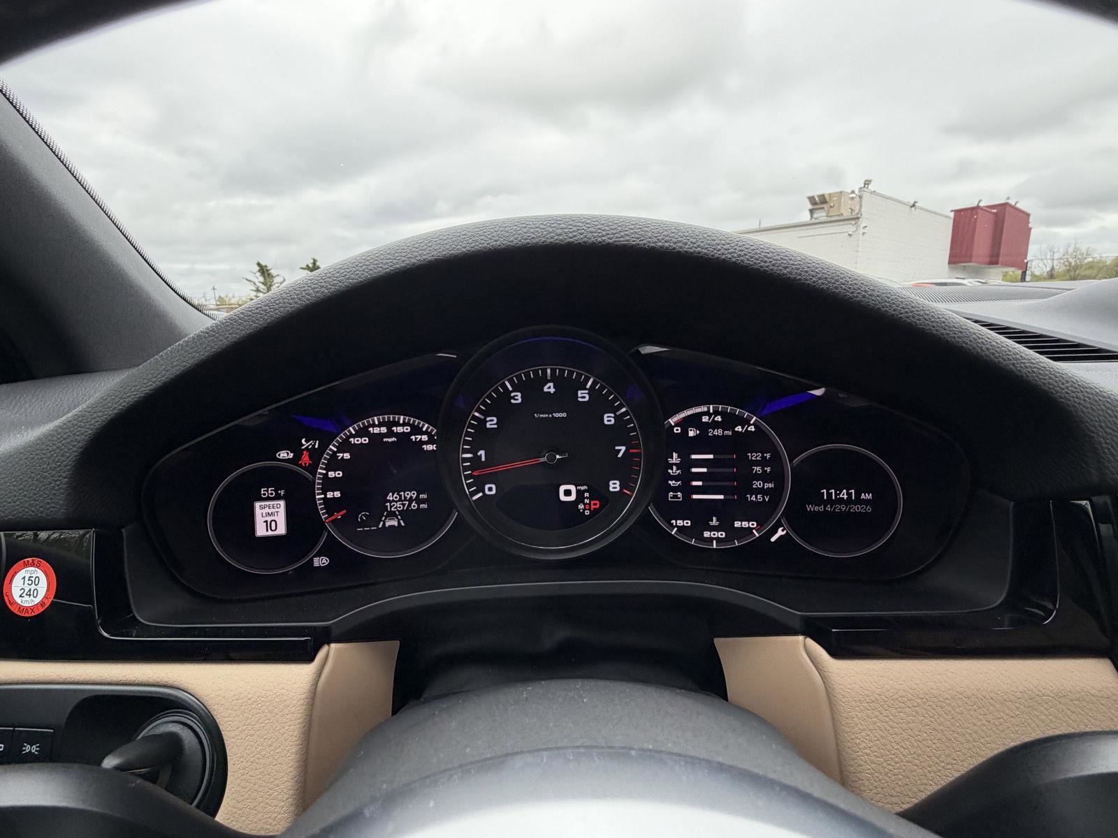 Used 2023 Porsche Cayenne S Platinum AWD/4WD image 17