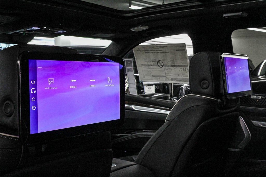 New 2026 Cadillac Escalade ESV Platinum Sport image 18