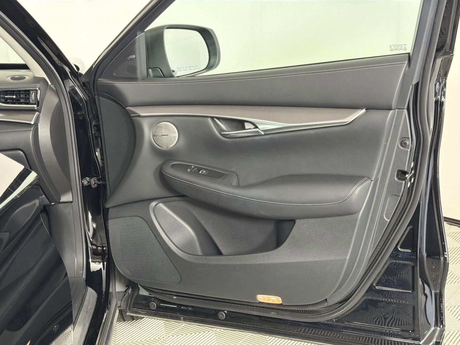 Used 2023 INFINITI QX50 Luxe image 31