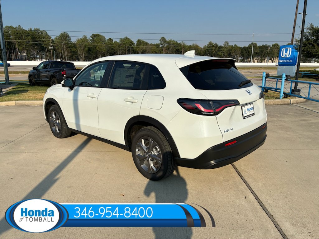 New 2027 Honda HR-V LX image 4