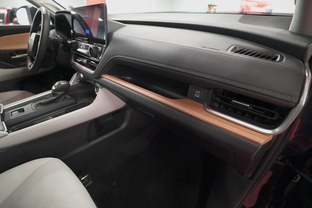 Used 2024 Toyota Grand Highlander Platinum image 36