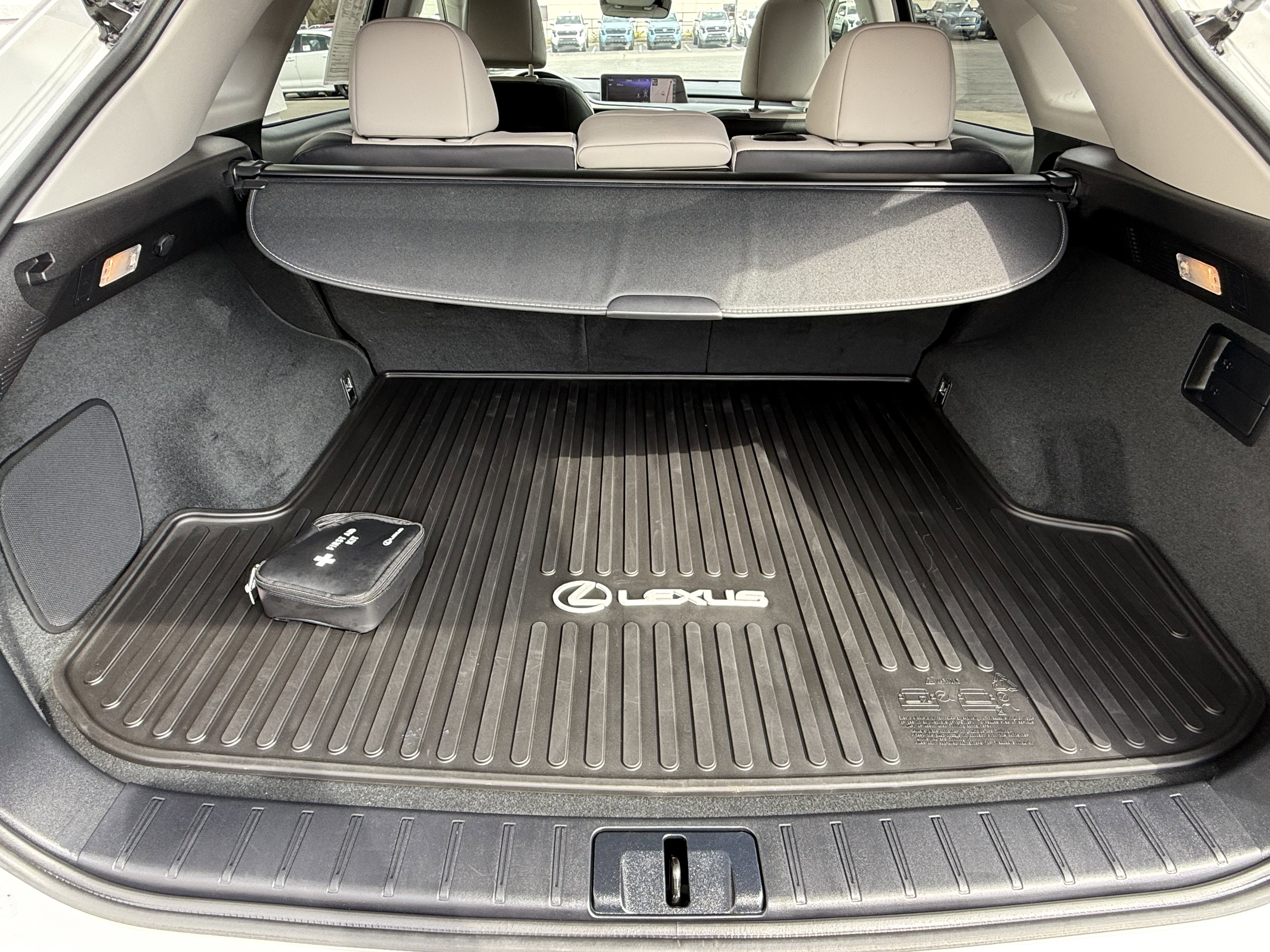 Used 2018 Lexus RX 350 AWD w/ Premium Package image 28