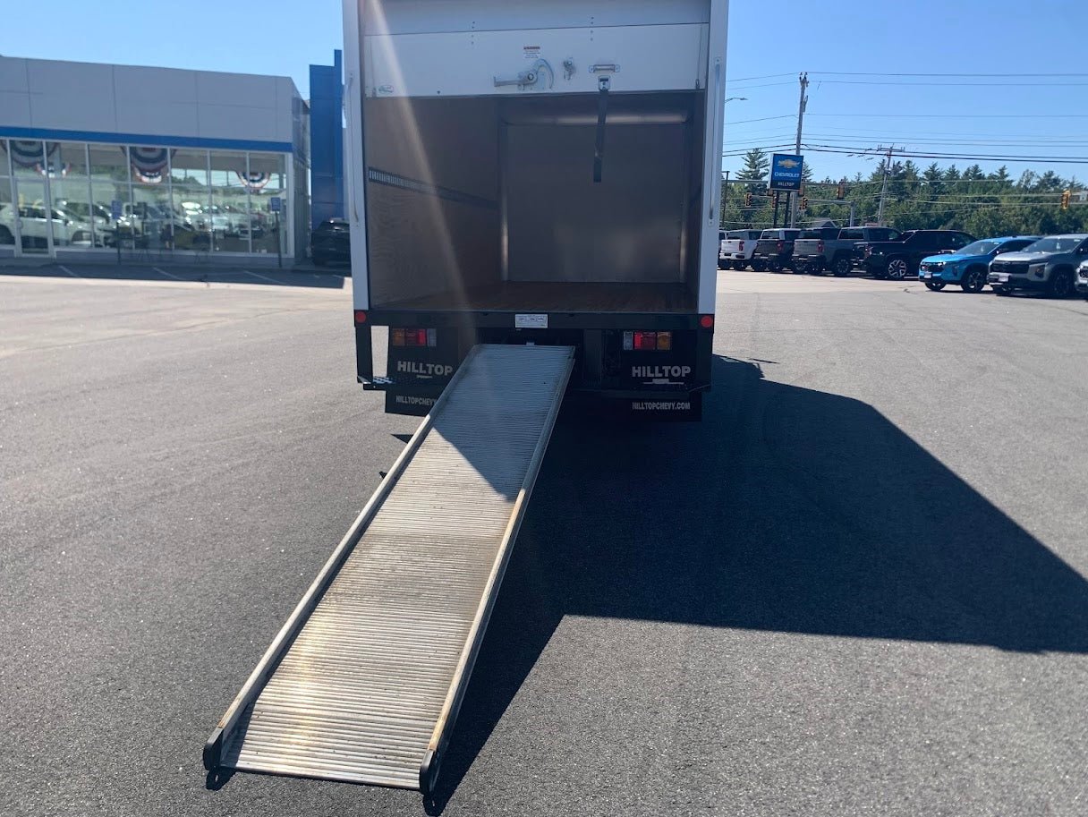 New 2024 Chevrolet Low Cab Forward RWD image 9
